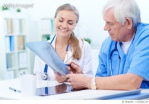 653888328 | 게티이미지코리아 | Radiologists at work Royalty-Free 이미지