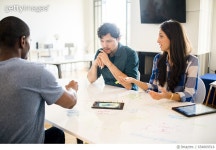 654809516 | 게티이미지코리아 | Small Business Meeting Royalty-Free 이미지