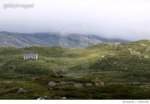 702667845 | 게티이미지코리아 | Countryside Landscape With Mountain Range In Background Royalty-Free 이미지