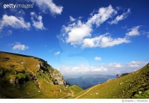 705249341 | 게티이미지코리아 | Scenic View Of Mountains Against Cloudy Sky Royalty-Free 이미지