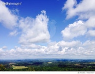 705279677 | 게티이미지코리아 | Scenic View Of Landscape Against Cloudy Sky Royalty-Free 이미지