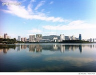 705314631 | 게티이미지코리아 | Cityscape With Waterfront Royalty-Free 이미지