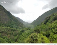 707523829 | 게티이미지코리아 | Scenic View Of Mountains Against Cloudy Sky Royalty-Free 이미지