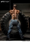 707538247 | 게티이미지코리아 | Rear View Of Body Builder Royalty-Free 이미지