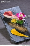 707589583 | 게티이미지코리아 | Meat With Lime And Pepper Royalty-Free 이미지