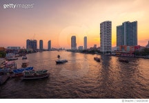 642028180 | 게티이미지코리아 | Chao Phraya waterfront at sunset in Bangkok ( Thailand , Asia ) Royalty-Free 이미지