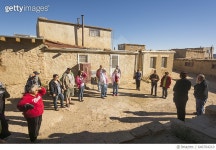 646764210 | 게티이미지코리아 | Adobe buildings at Acoma Pueblo Rights-Managed 이미지