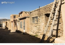 647100434 | 게티이미지코리아 | Adobe buildings at Acoma Pueblo Rights-Managed 이미지