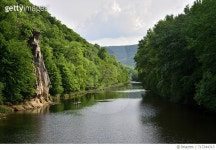 717244313 | 게티이미지코리아 | Scenic View Of River Amidst Trees Against Sky Royalty-Free 이미지