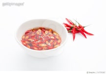 717370367 | 게티이미지코리아 | Close-Up Of Red Chili Peppers In Bowl Royalty-Free 이미지
