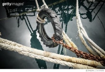 한국타이어용진밧줄 | 717376561 | 게티이미지코리아 | High Angle View Of Tire Tied Up With Rope Royalty-Free 이미지