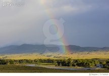 717160929 | 게티이미지코리아 | Rainbow over Yellowstone River and Crazy Mountains, Springdale, Montana, USA Rights-Managed 이미지