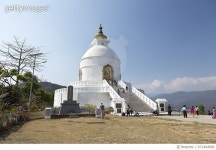 671464900 | 게티이미지코리아 | The Peace Pagoda, Pokhara. Rights-Managed 이미지