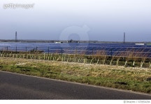 670954294 | 게티이미지코리아 | Fenland solar farm. Royalty-Free 이미지