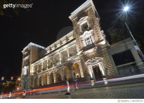665785372 | 게티이미지코리아 | Facade of the Neo-renaissance Central Military Club illuminated at night Rights-Managed 이미지