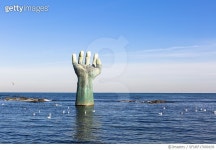 SFURF17000109 | 게티이미지코리아 | 상생의손, 호미곶, 포항시, 경북 Royalty-Free 이미지