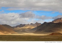 쿤루웨이 | 722330959 | 게티이미지코리아 | Scenic View Of Mountains Against Cloudy Sky Royalty-Free 이미지