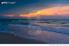 683320564 | 게티이미지코리아 | Scenic View Of Sea At Sunset Royalty-Free 이미지