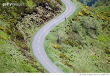 헬씨로드(HEALTHY ROAD) | 683067236 | 게티이미지코리아 | ROAD IN AUVERGNE Royalty-Free 이미지