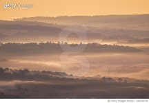 649348700 | 게티이미지코리아 | Mist over the Teign Valley from Dartmoor, Devon Rights-Managed 이미지