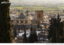726790869 | 게티이미지코리아 | Spain, Andalusia, Granada, Cityscape with cathedral Rights-Managed 이미지