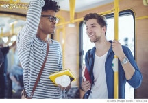 697613354 | 게티이미지코리아 | Friends traveling together Royalty-Free 이미지