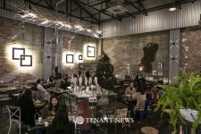 골목 상권이 뜬다. 부산 전리단길, 해리단길 | TENANT news