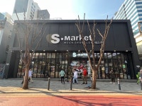 슈즈멀티숍 시장, ABC마트 독주 속 나머지 브랜드 경쟁 구도 | TENANT news
