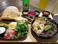 바네스타코 송도트리플스트리트점 음식점 정보와 주변 관광 명소 및 근처 맛집 여행 정보