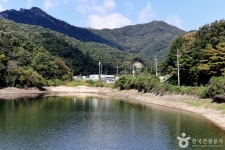 양씨삼강문 - 주변 여행 및 근처 관광 명소 - 국내 여행 정보와 관광 명소 정보