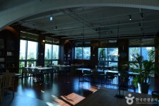 컴프에비뉴 음식점 정보와 주변 관광 명소 및 근처 맛집 여행 정보