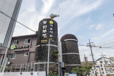 만부정 음식점 정보와 주변 관광 명소 및 근처 맛집 여행 정보