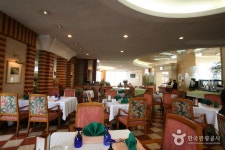 Onyang Grand Hotel (온양그랜드호텔) - Accommodation - Korea travel and tourism information