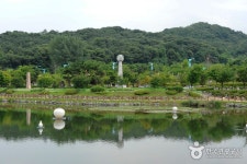 Seolbong Park (설봉공원) - Sightseeing - Korea travel and tourism information