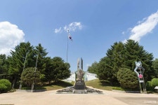 백마고지 위령비와 기념관 관광 정보와 주변 관광 명소 및 근처 맛집 여행 정보