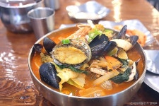 칼스토랑 음식점 정보와 주변 관광 명소 및 근처 맛집 여행 정보