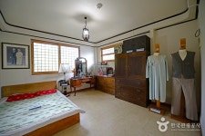 Villa of Rhee Syngman (이승만별장(고성)) - Sightseeing - Korea travel and tourism information