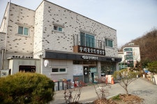 우리꽃캠핑장 레저스포츠 정보와 주변 관광 명소 및 근처 맛집 여행 정보