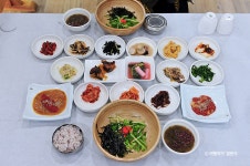 신호등회관 음식점 정보와 주변 관광 명소 및 근처 맛집 여행 정보