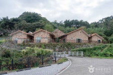 연곡저수지 - 주변 여행 및 근처 관광 명소 - 국내 여행 정보와 관광 명소 정보