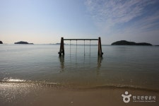 松湖海水浴場（송호해수욕장） - 観光 - 韓国旅行・観光情報