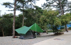 휴먼캠핑장 레저스포츠 정보와 주변 관광 명소 및 근처 맛집 여행 정보