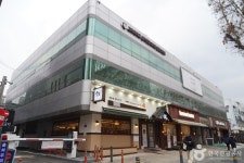 유중아트센터 문화 정보와 주변 관광 명소 및 근처 맛집 여행 정보