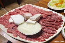 우정식육식당 음식점 정보와 주변 관광 명소 및 근처 맛집 여행 정보