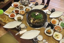 고갯마루 음식점 정보와 주변 관광 명소 및 근처 맛집 여행 정보