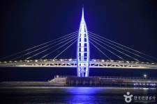 새연교 관광 정보와 주변 관광 명소 및 근처 맛집 여행 정보