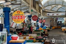 여수 교동시장 쇼핑 정보와 주변 관광 명소 및 근처 맛집 여행 정보