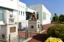 Filial Son Jung Jaesu Memorial Hall (효자 정재수 기념관) - Culture - Korea travel and tourism information