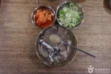 河東館（本店）（하동관（본점）） - レストラン - 韓国旅行・観光情報