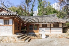 장욱진 고택 관광 정보와 주변 관광 명소 및 근처 맛집 여행 정보